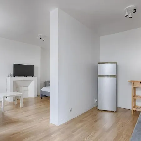 Rodier Condorcet Charming 1br Appartement Paris