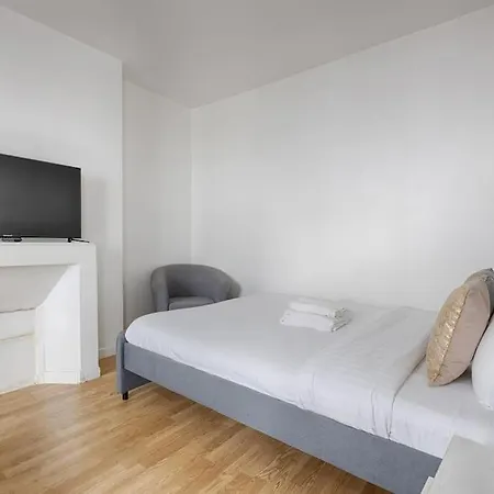 Rodier Condorcet Charming 1br Paris