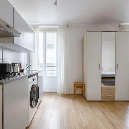 Apartment Rodier Condorcet Charming 1br